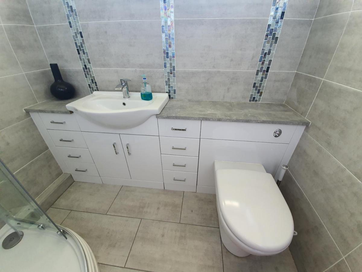 Premier - Kenilworth House Apartment Holytown Bagian luar foto