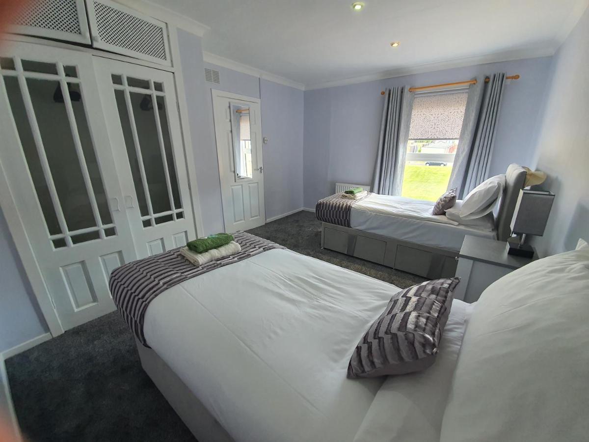 Premier - Kenilworth House Apartment Holytown Bagian luar foto