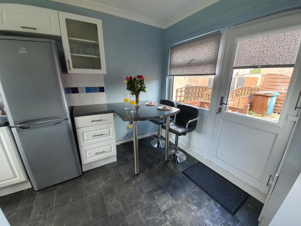 Premier - Kenilworth House Apartment Holytown Bagian luar foto