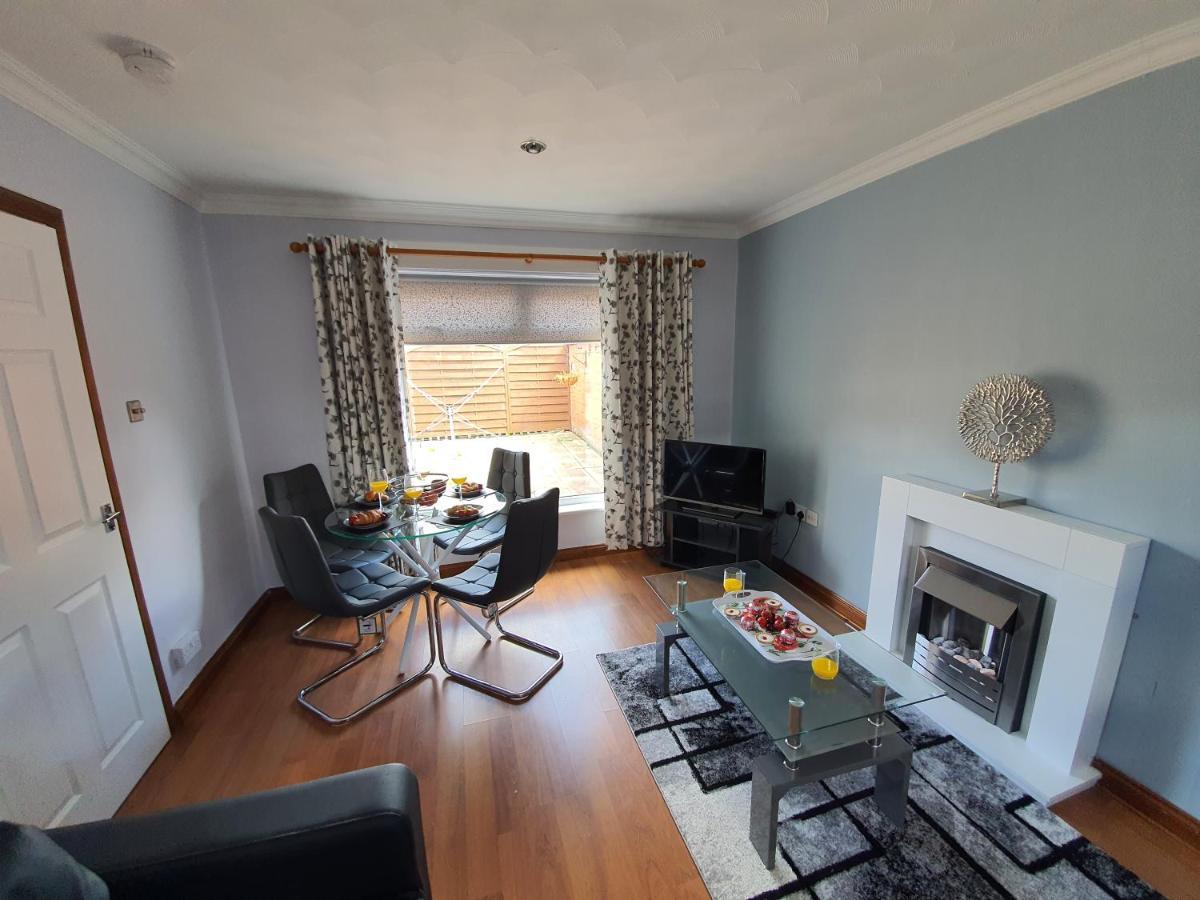 Premier - Kenilworth House Apartment Holytown Bagian luar foto