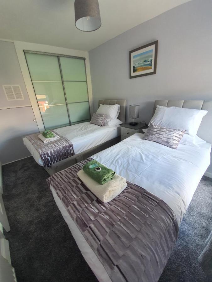 Premier - Kenilworth House Apartment Holytown Bagian luar foto